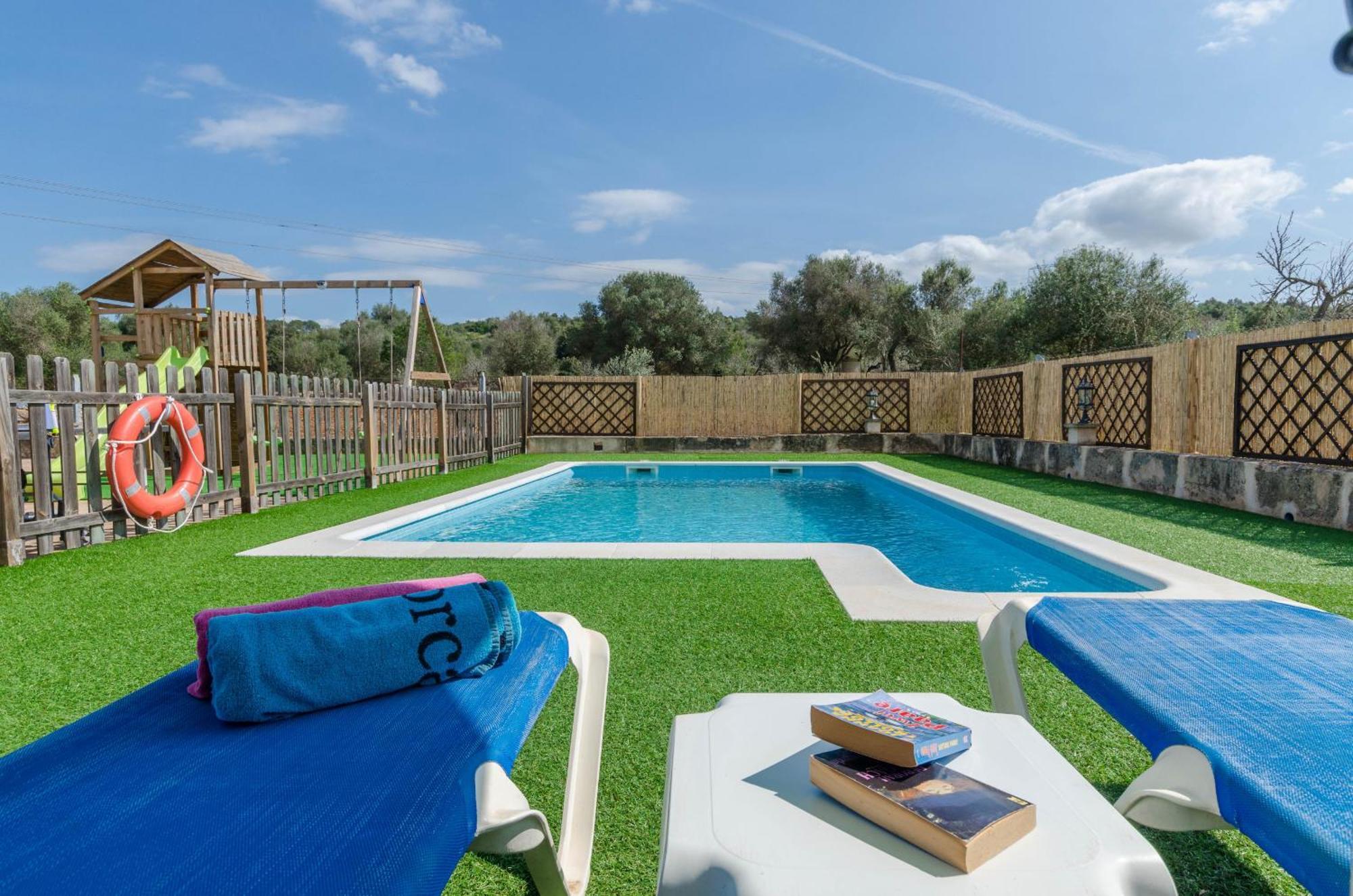 Yourhouse Son Sitges * Llubí